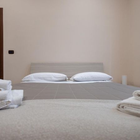 Casa Vacanze Alla Maison 菲乌米奇诺 外观 照片