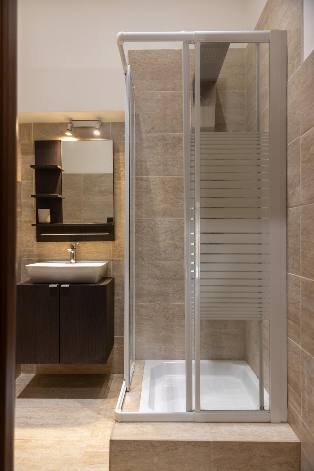 Casa Vacanze Alla Maison 菲乌米奇诺 外观 照片