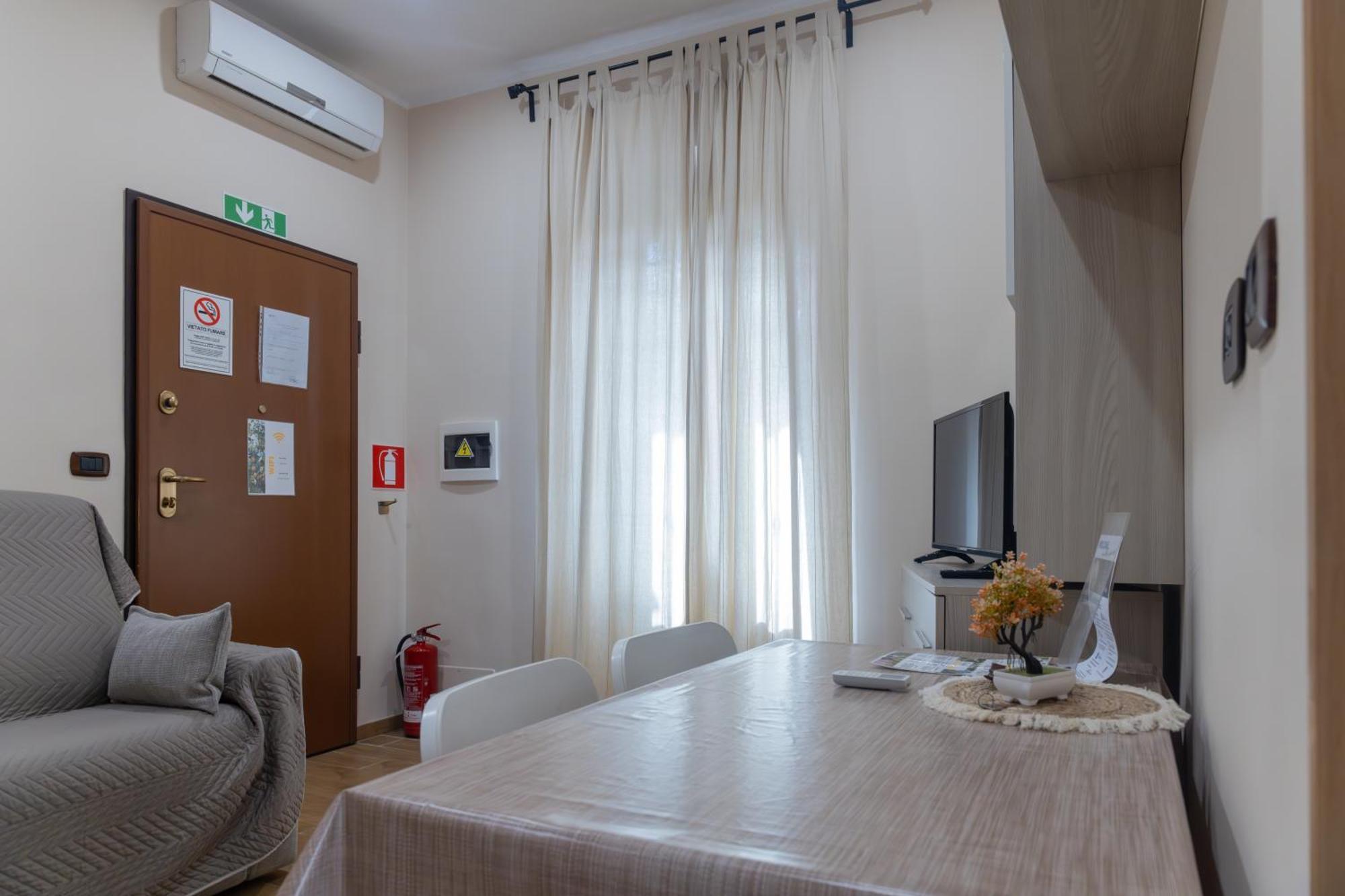 Casa Vacanze Alla Maison 菲乌米奇诺 外观 照片