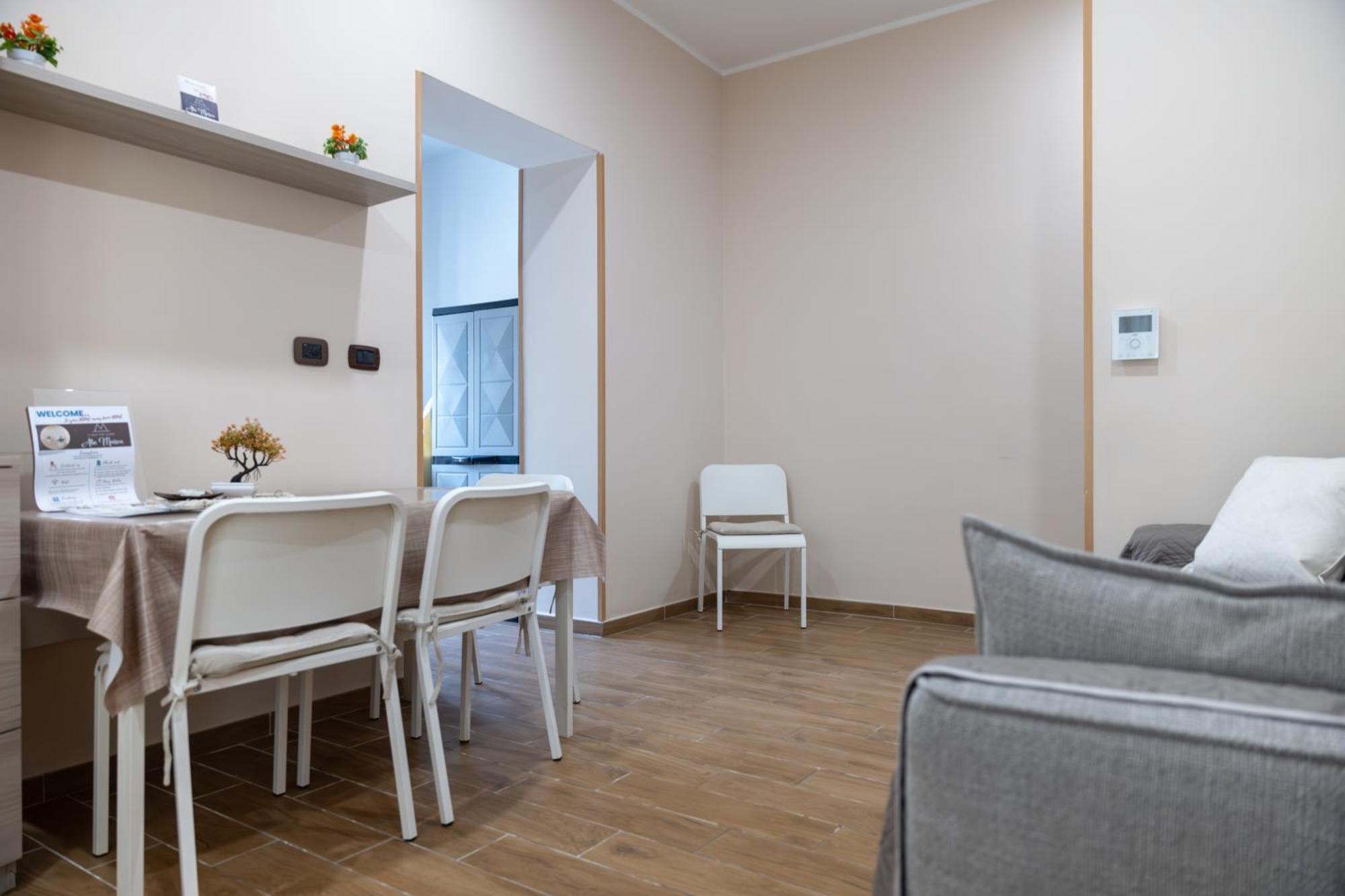 Casa Vacanze Alla Maison 菲乌米奇诺 外观 照片
